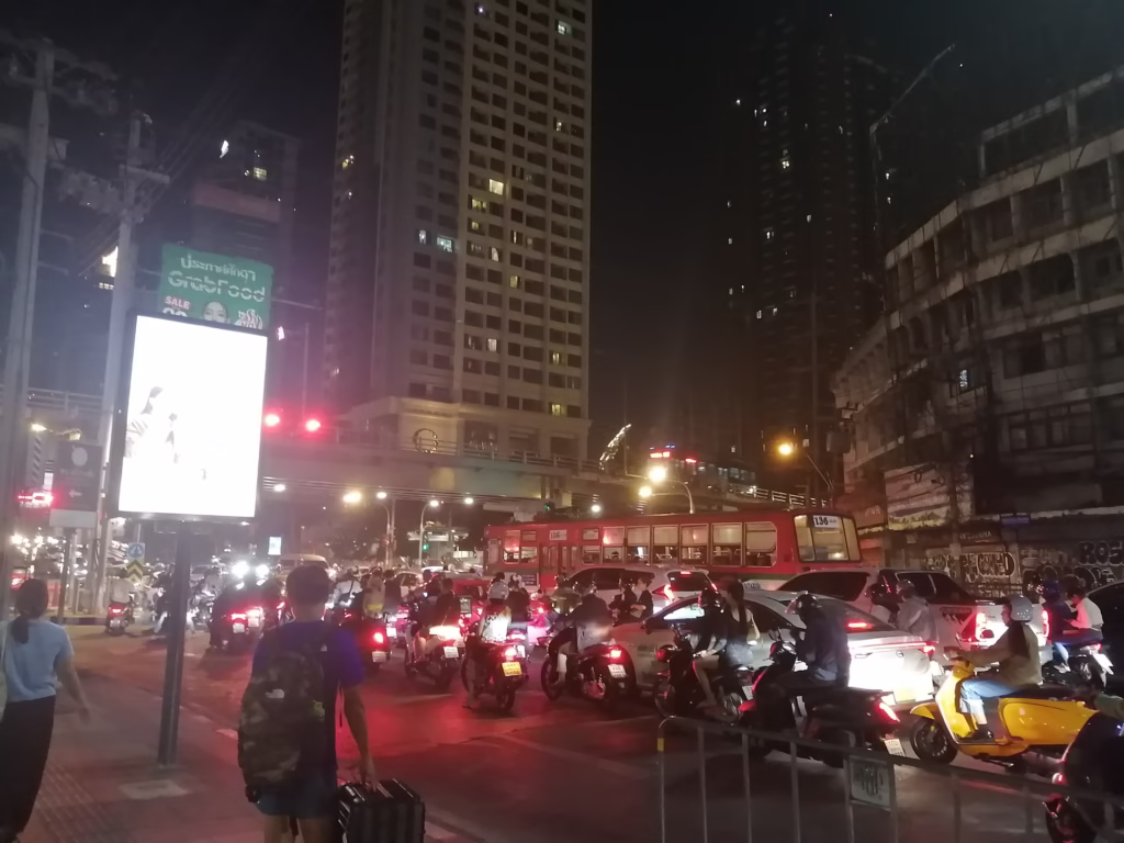 滞在1日目は屋台とビールに感動！